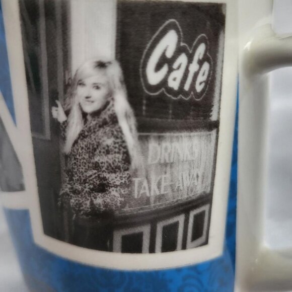 Pair of Coronation St. Mugs - Picture 9 of 13